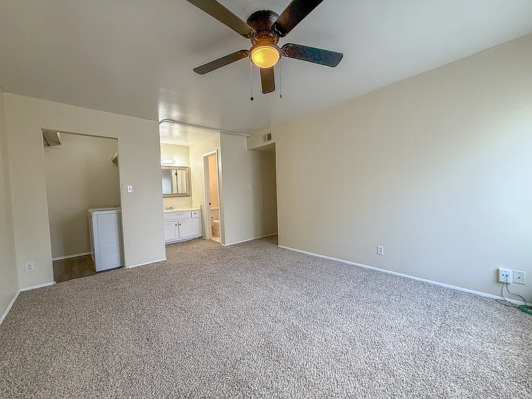 7321 S Yale Ave #219 — Photo 25