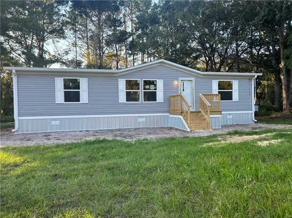 2079 S Black Rd, Darien, GA 31305