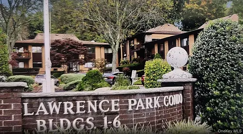 5 W Lawrence Park Dr #6 Photo 1