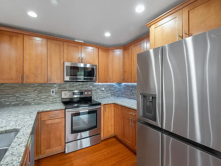 15300 112th Ave NE #A206 — Photo 15