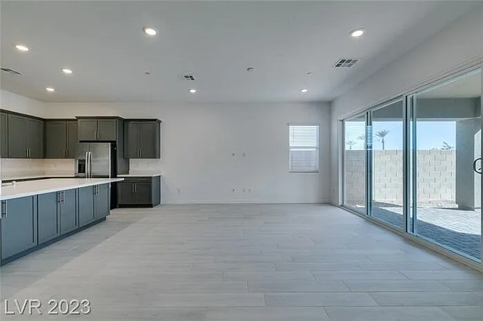 37 Charlotte Ridge Pl — Photo 9
