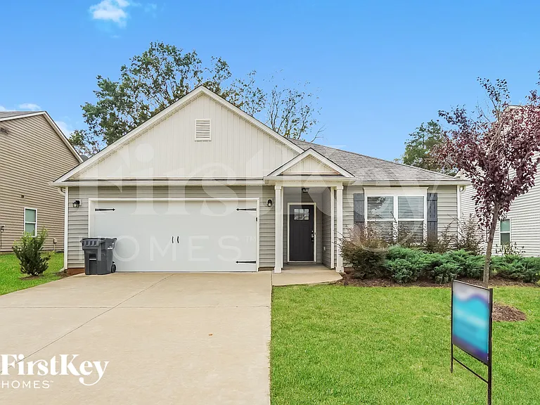 549 Waterstone Dr — Photo 1