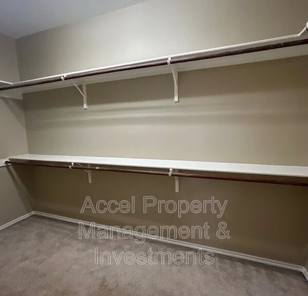 4510 Santa Inez St — Photo 9