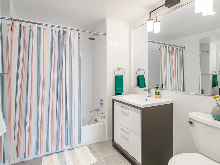 350 Clarkson Ave #520 — Photo 7