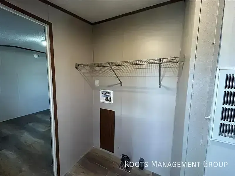 3 Bed 2 Bath Home Available for Lease at Riviera Courts - Apply Now! — Photo 4