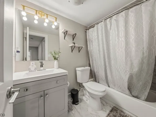 1308 Green St, Manville Boro, NJ 08835
