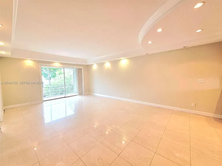 1400 NE 57th Ct #202 — Photo 1