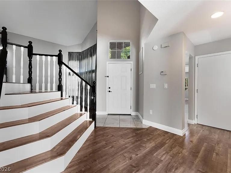 8429 Honeywood Cir — Photo 53