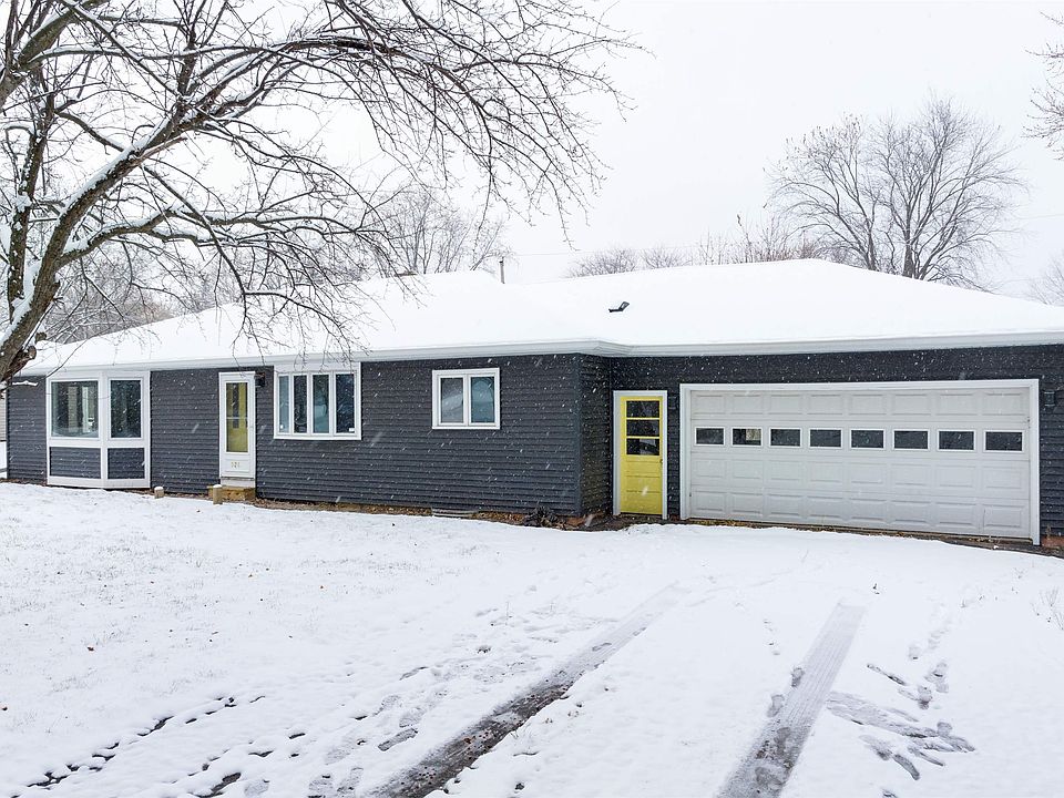 1st image of 926 Lac Vue Ct