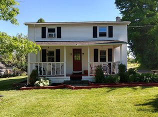 2704 Creek Rd, Elverson, PA 19520