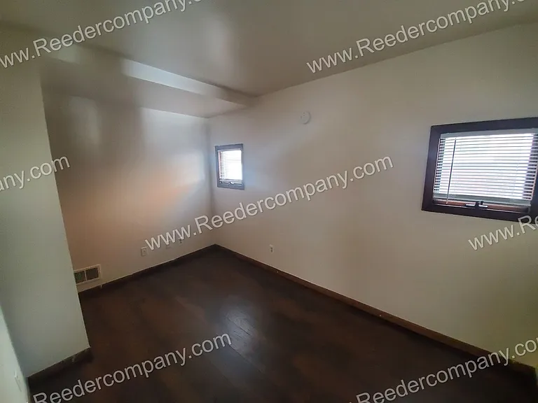 1201 Beacon Ave. — Photo 5