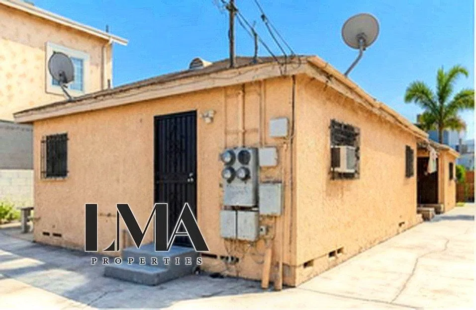 1 bed, 1.0 bath, $2,100 — Photo 4
