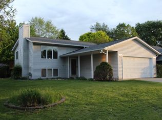 1210 36th St SW, Rochester, MN 55902