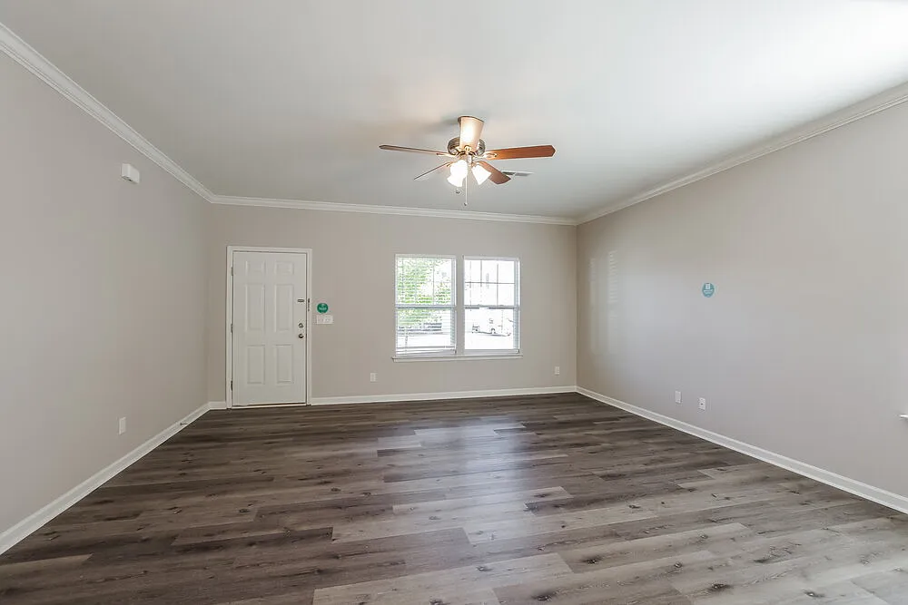 4 bed, 2.5 bath, 2300 sqft, $2,790 — Photo 4