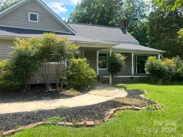 5025 Woodleaf Rd, Salisbury, NC 28147