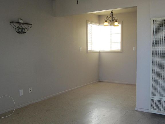 5th image of 3606 Taylor Ave Unit 2