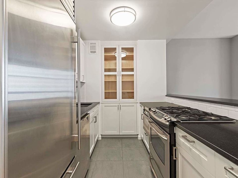 1st image of 120 W 23rd St APT 4D