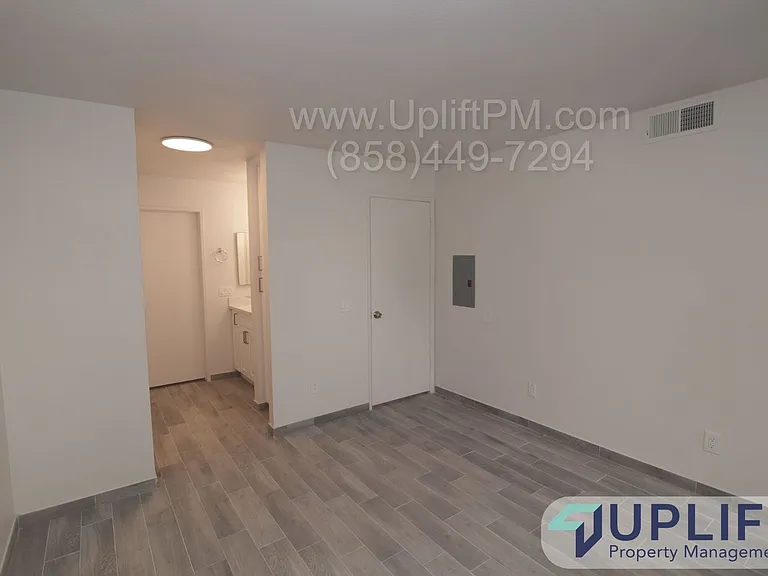 8550 Summerdale Rd #123 — Photo 15