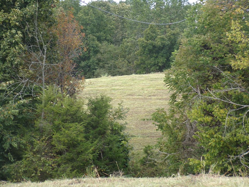 2nd image of 16 E Goodlett Rd