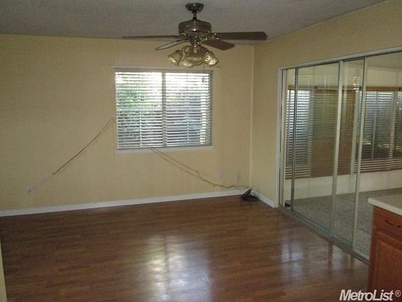 5th image of 9152 Dupont Way
