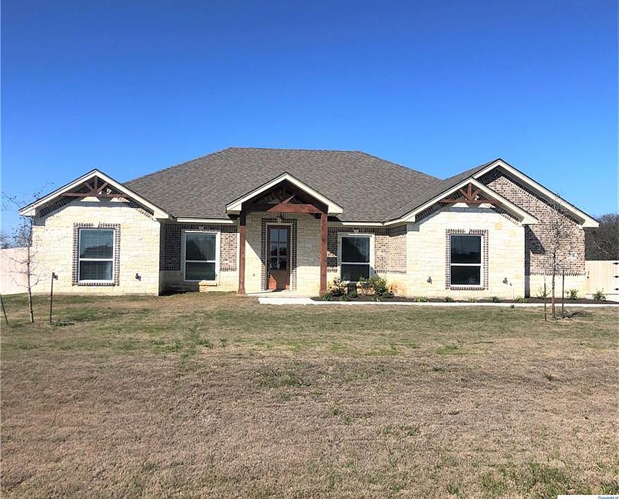1st image of 108 Metheglin Dr