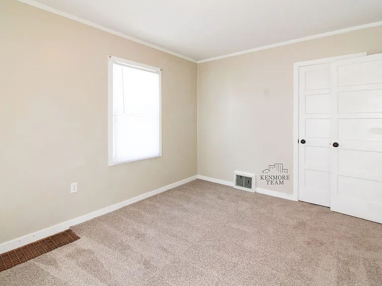 719 Taylor St — Photo 4