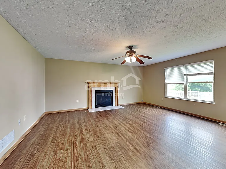 438 Rothgate Dr — Photo 8