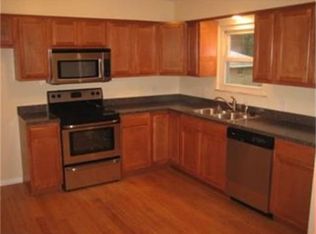 2961 Northshore Dr, Toledo, OH 43611