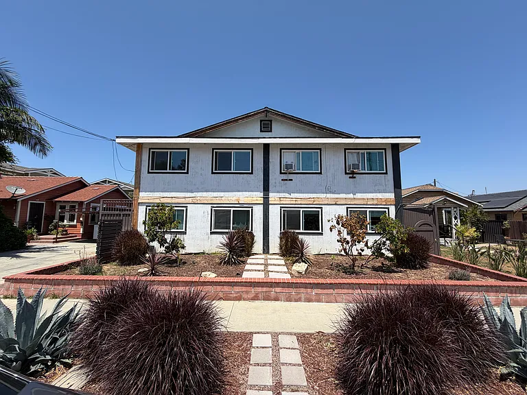 1071 Bonita St #D — Photo 29