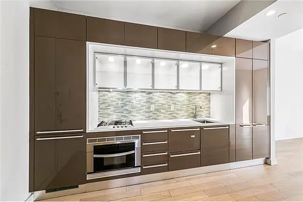 Rented by Ankor Management | media 9