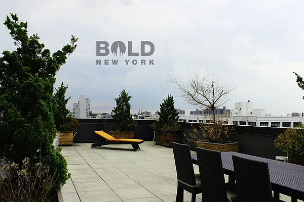 Rented by Bold New York | media 12