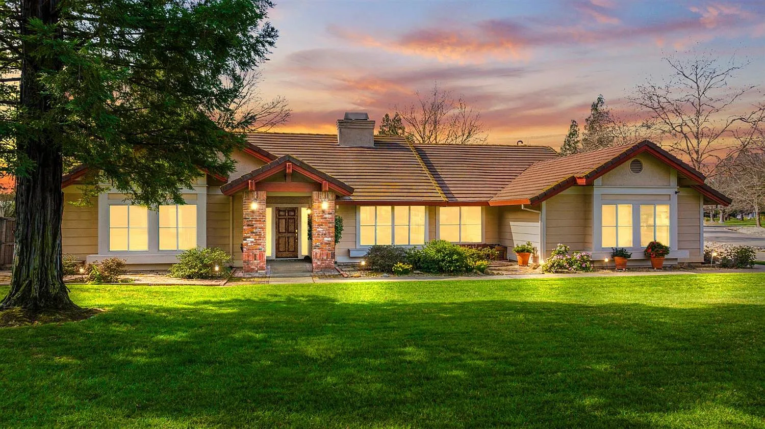10280 Cavalletti Dr photo 1