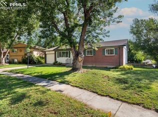 811 Holmes Dr, Colorado Springs, CO 80909