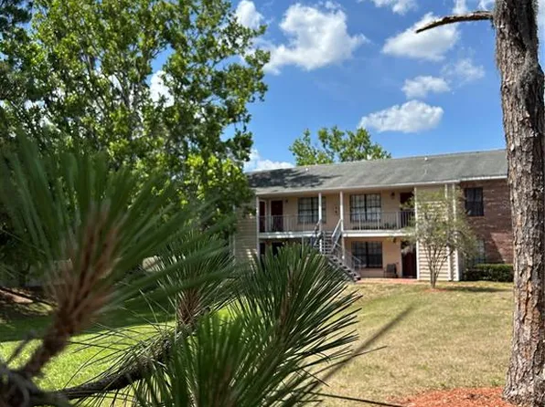 4015 My Lady Ln APT 2, Land O Lakes, FL 34638