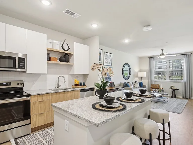 Allora Creekbend — Photo 23
