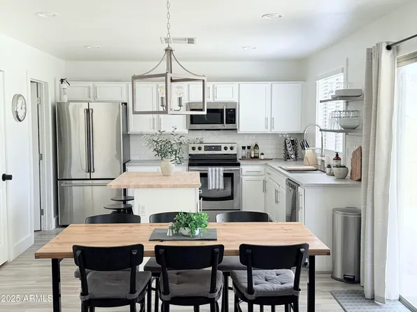 1469 S BOULDER Street #C, Gilbert, AZ 85296
