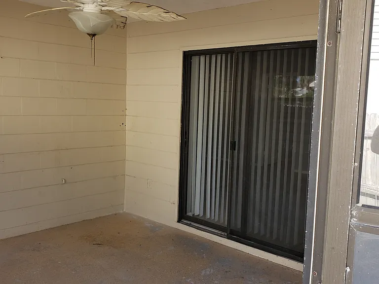 23 Ocean Breeze Cir — Photo 14