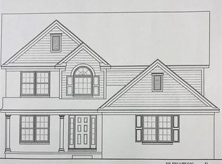 17713 Heath St, Brownstown, MI 48193
