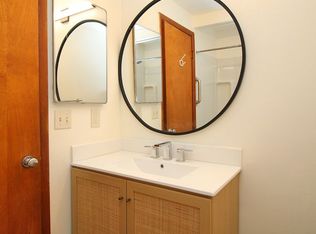 3230 SW Marigold St, Portland, OR 97219
