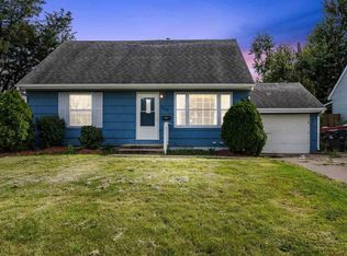 5145 Gordon Ave NW, Cedar Rapids, IA 52405