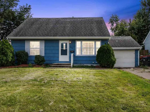 5145 Gordon Ave NW, Cedar Rapids, IA 52405