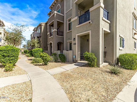 3rd image of 2150 W Alameda Road #1326