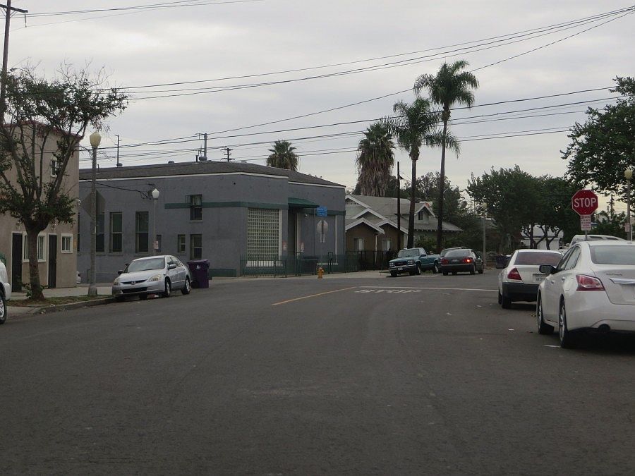 1st image of 1197 N Loma Vista Dr