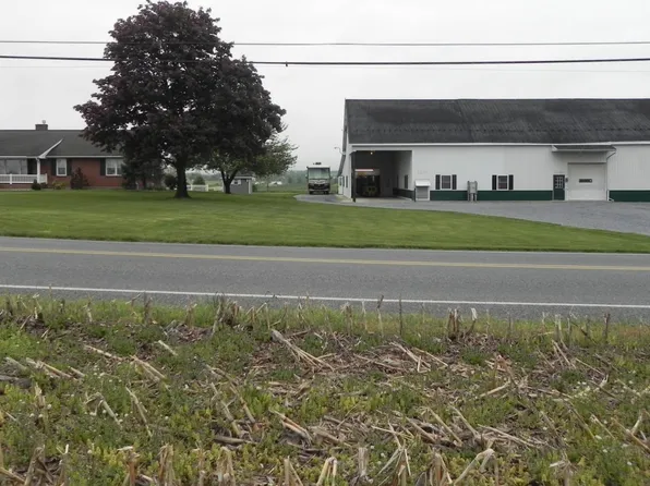 3669 Parnell Dr, Mercersburg, PA 17236