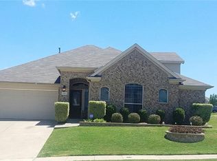 5024 Whisper Dr, Fort Worth, TX 76123