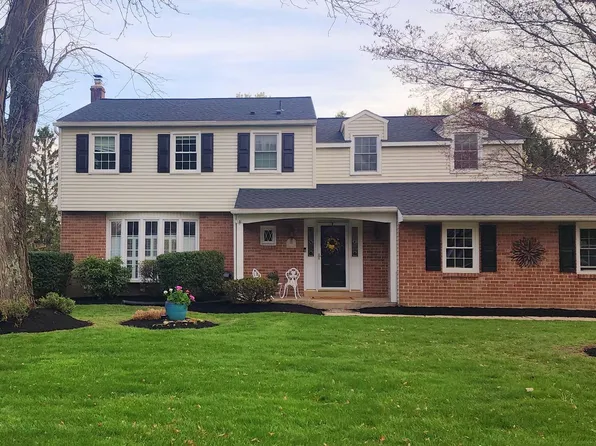 374 Devon Dr, Exton, PA 19341