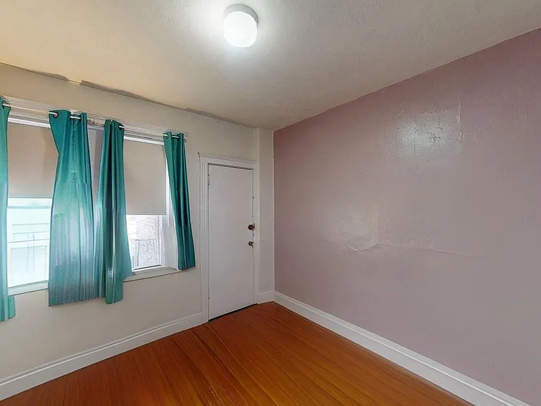 1375 Commonwealth Ave #8 — Photo 4