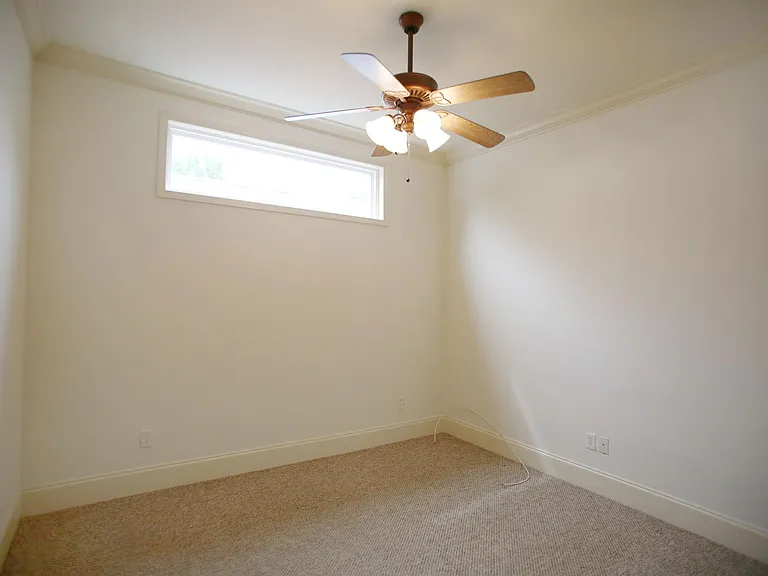 154 Alvin Callender St #154 — Photo 4