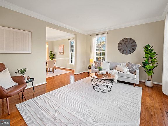 2nd image of 13100 Rockpointe Ct