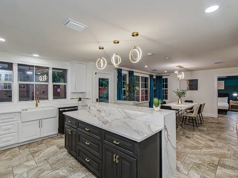 35 Alden Glen Dr — Photo 15